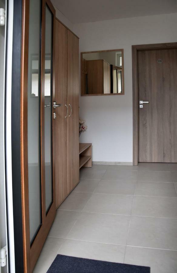 Elemir Apartment Besenova Ngoại thất bức ảnh