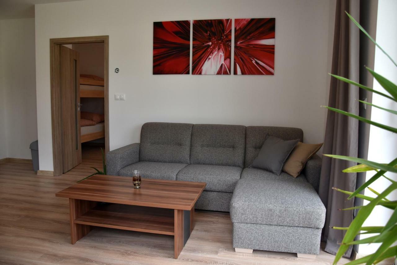 Elemir Apartment Besenova Ngoại thất bức ảnh